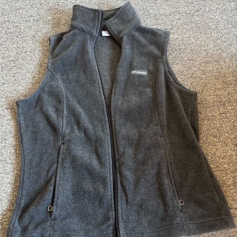 Columbia Gray Fleece Vest